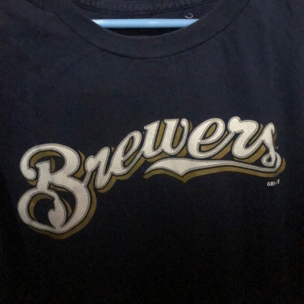 Brewers Yelich size large kids shirt